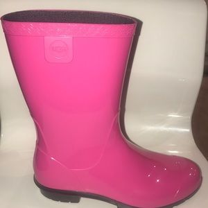 pink ugg rain boots